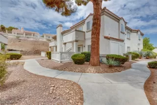 Photo #3: 2607221 Listing 