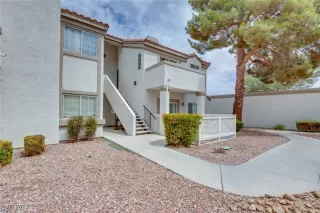 Photo #4: 2607221 Listing 