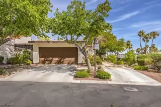 Photo #1: 2607230 Listing