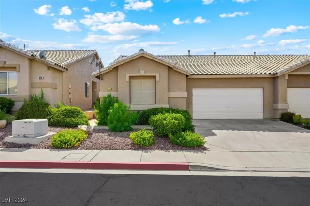 MLS: 2607240 Condo For Sale