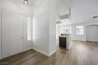 Photo #4: 2607240 Listing 