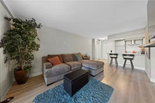 Photo #3: 2607243 Listing 