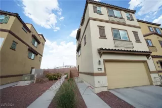 Photo #1: 2607257 Listing 