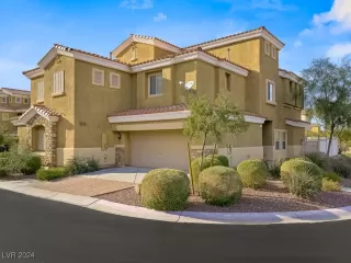 Photo #1: 2607260 Listing 