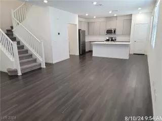 Photo #4: 2607270 Listing 