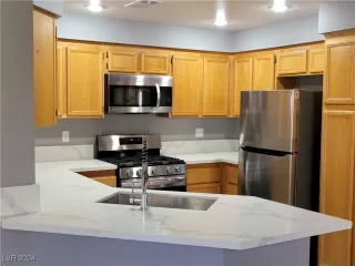 Photo #2: 2607273 Listing 