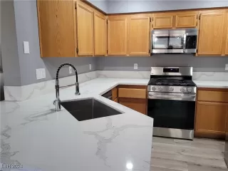 Photo #3: 2607273 Listing 