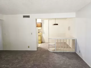 Photo #1: 2607287 Listing 