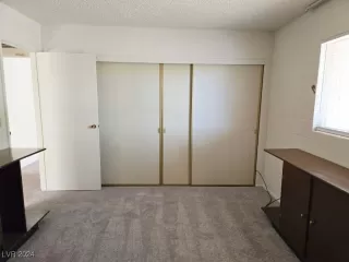 Photo #4: 2607287 Listing 