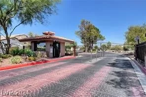 Photo #2: 2607309 Listing 