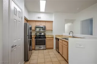 Photo #3: 2607314 Listing