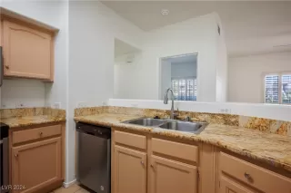 Photo #4: 2607314 Listing