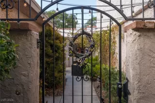 Photo #2: 2607320 Listing 