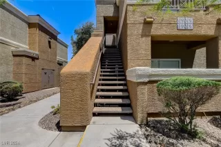 Photo #3: 2607345 Listing 