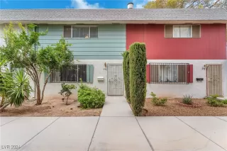 Photo #2: 2607363 Listing