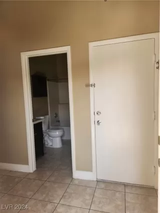 Photo #2: 2607390 Listing 