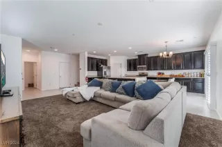 Photo #6: 2607466 Listing 