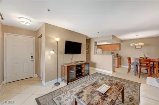 Photo #3: 2607476 Listing 