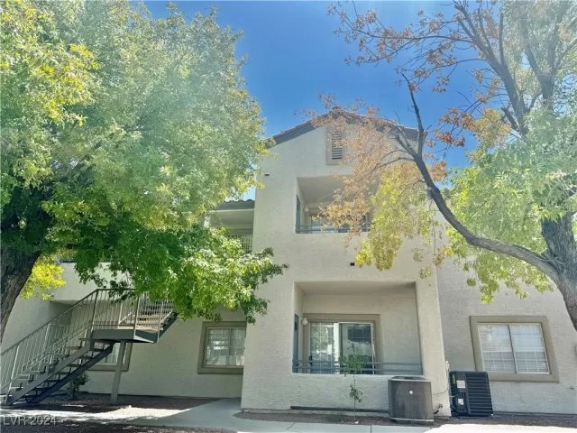 MLS: 2607491 Condo For Sale