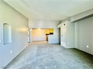 Photo #2: 2607491 Listing 