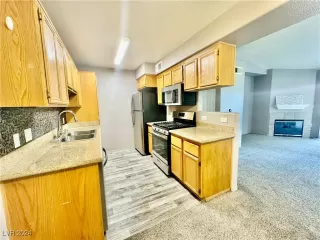 Photo #4: 2607491 Listing 