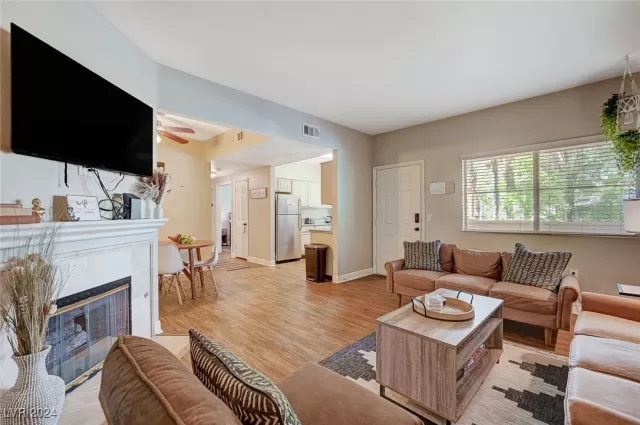 MLS: 2607555 Condo For Sale