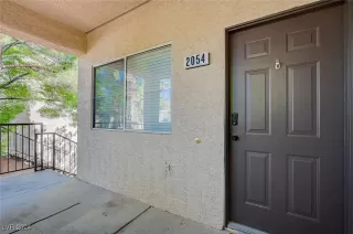 Photo #4: 2607555 Listing