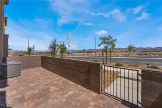 Photo #5: 2607564 Listing 