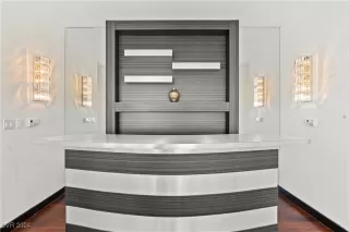 Photo #6: 2607594 Listing 