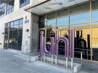 Photo #3: 2607607 Listing 