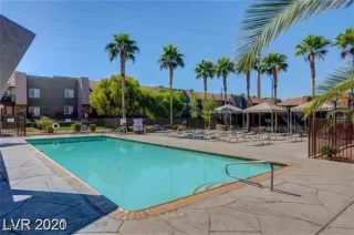 Photo #2: 2607612 Listing