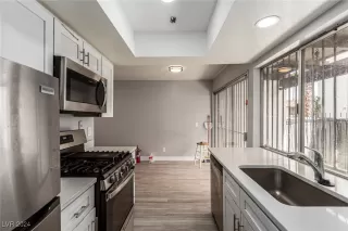 Photo #4: 2607647 Listing 