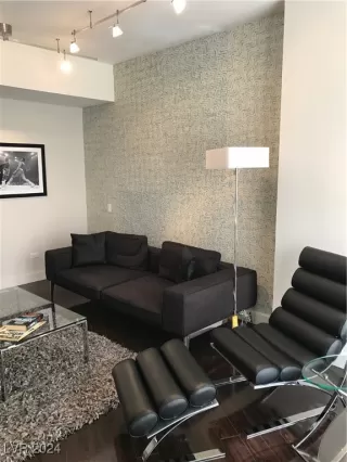 Photo #4: 2607650 Listing 