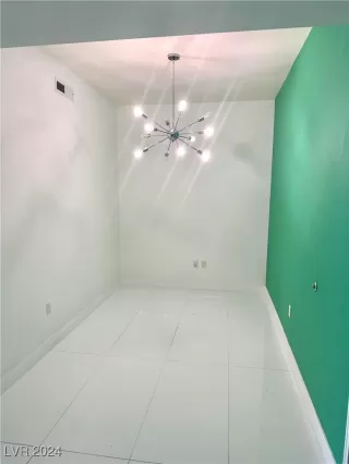 Photo #4: 2607686 Listing 