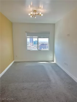 Photo #5: 2607686 Listing 
