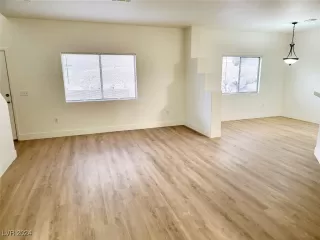 Photo #1: 2607701 Listing 