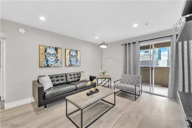 MLS: 2607703 Condo For Sale