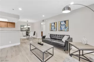 Photo #3: 2607703 Listing 