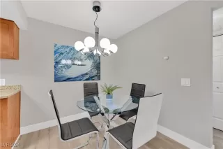 Photo #5: 2607703 Listing 