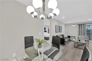 Photo #6: 2607703 Listing 