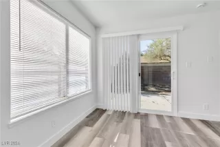 Photo #6: 2607709 Listing 