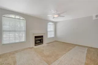 Photo #3: 2607712 Listing 