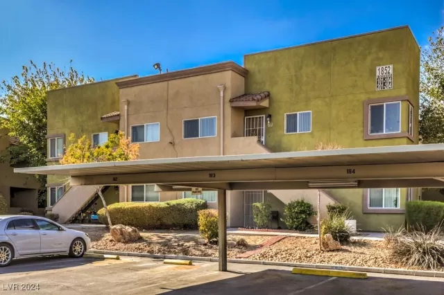 MLS: 2607733 Condo For Sale