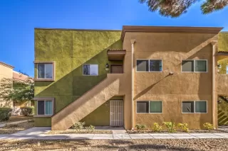 Photo #1: 2607733 Listing 