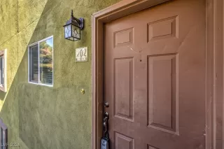 Photo #3: 2607733 Listing 