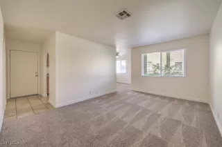 Photo #4: 2607733 Listing 