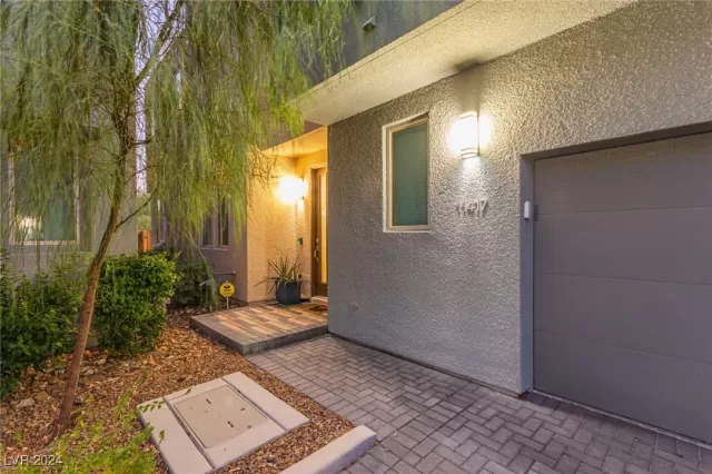 MLS: 2607748 Condo For Sale