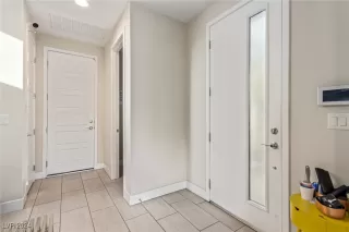 Photo #2: 2607748 Listing