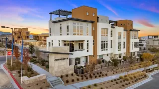 Photo #2: 2607785 Listing