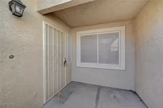 Photo #3: 2607876 Listing